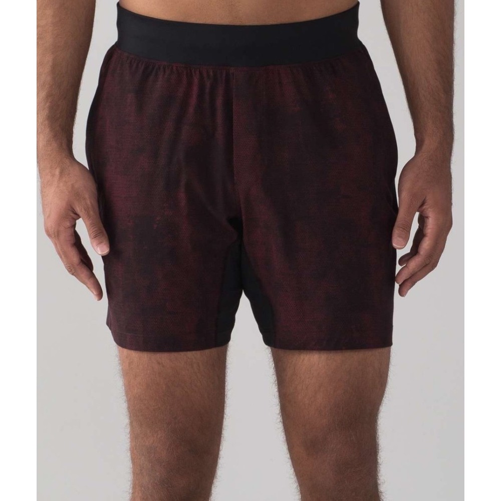 Lululemon Mens Shorts Size Medium T.H.E. Short Linerless 7 Deep Rouge Black Run